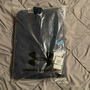 Under armour zip up hoodie.